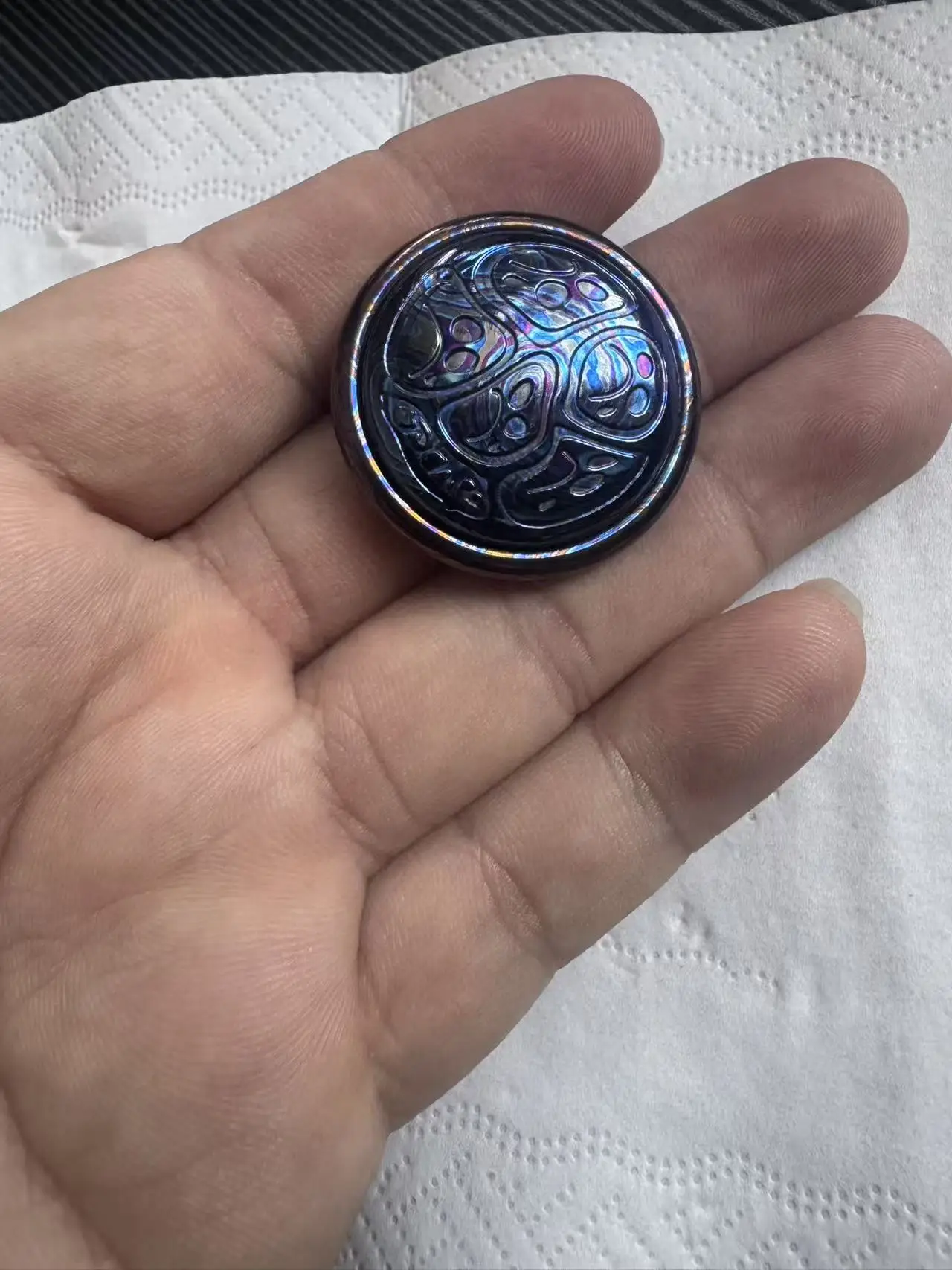 Used edc Dz Zirconia horse topc mechanical coin mechanical milk cap decompression toy