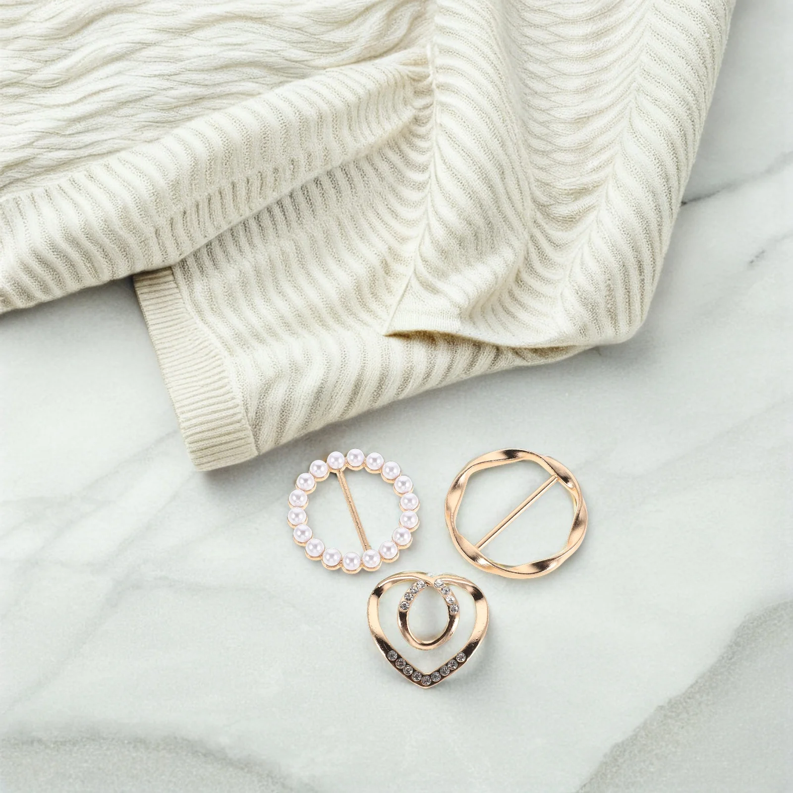 

9Pcs Clothing Clips Waist Tightener Rhinestone Pearl Shirt Scarf Buckle Metal Tie Clips Side Waist Clip Accessories for Women