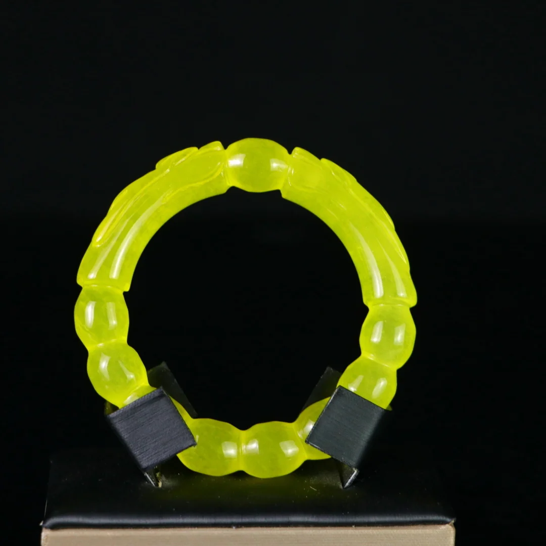 

Natural Stone Yellow Bracelet for Men and Women, Beautiful Beach Charm Jewelry Fashion Accessories Jade Bangles