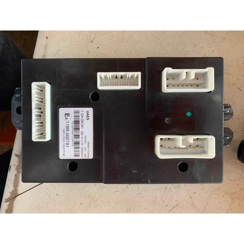 

Body Control Module Body Computer Board Body Controller for SAIC MAXUS V80 G10 T60