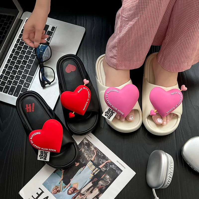 

Women Love Slippers Three Dimensional Love Letter Women's Cool Slippers For Home And Outdoor Wear EVA