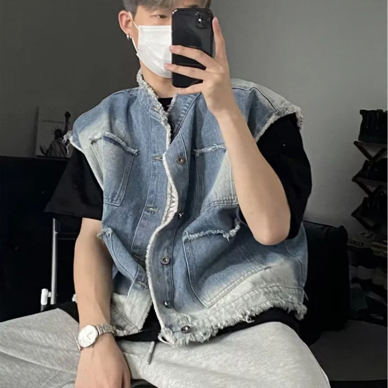 

Washed Gradient Frayed Vest Men, High-End Stand Collar, Short Layered Vest