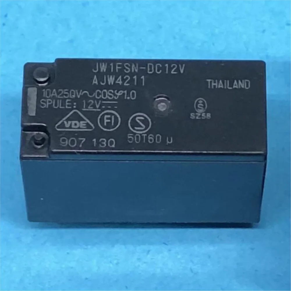 

JW1FSN-DC12V AJW4211 JW1FSN-DC12V 10A 250V DIP5 ( Количество продукта: 50 шт.)