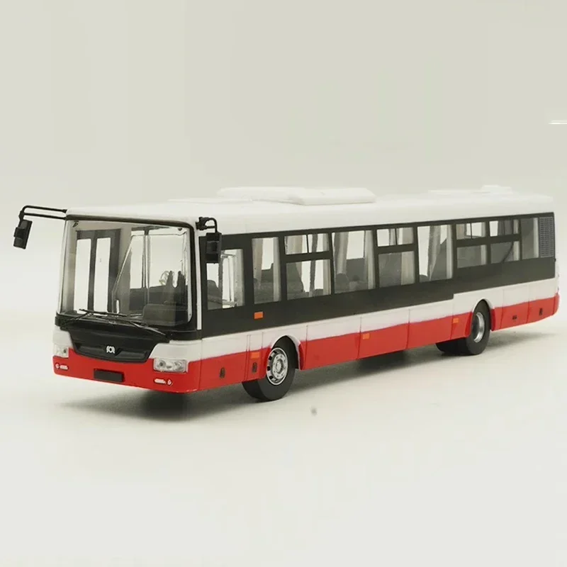 1:43 Scale Autobus SOR-NB12 SOR NB12 MHD Praha Retro Plastic Bus Simulation Car Model Collection Display Toy Gifts Souvenir