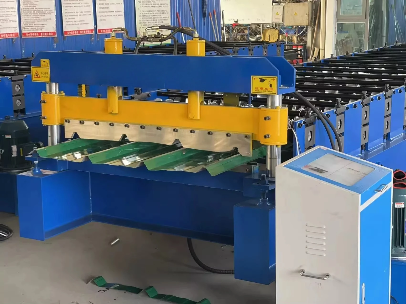Quality and Low Price  Roofing Sheet Making Machine Metal Roofing Tile Roll Forming Machine