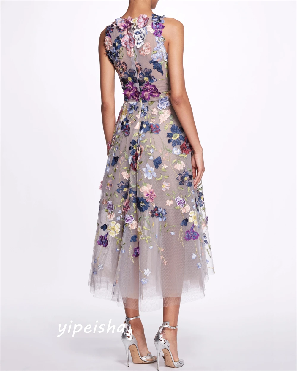 Jiayigong  Tulle Embroidery Flower Valentine's Day A-line O-Neck Bespoke Occasion  Anke Length