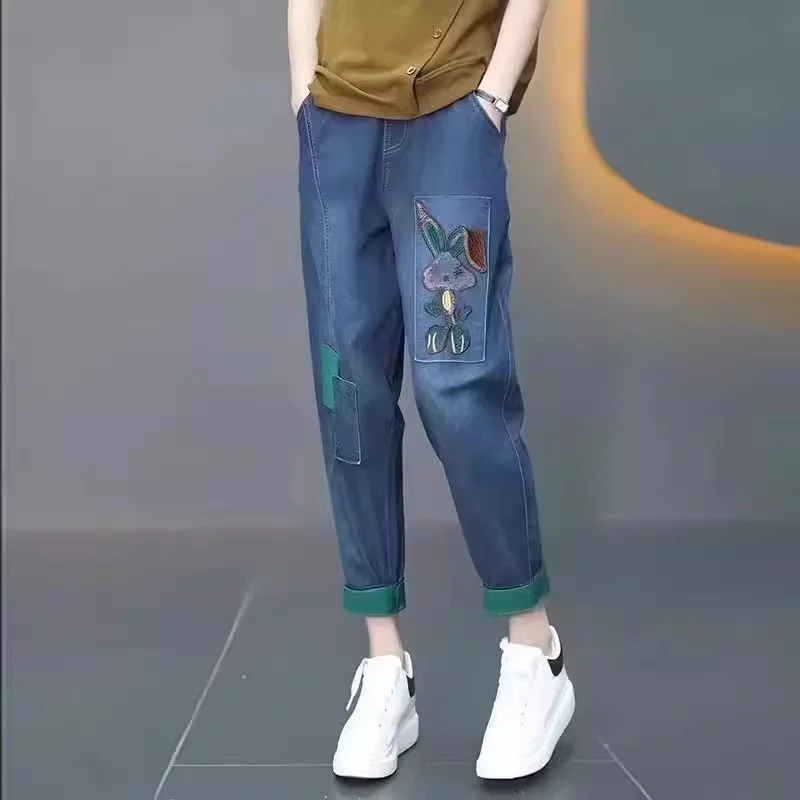 

2024 Spring/Summer Fmale Korean Casual Harlan Jeans Women New Elastic High Waist Loose Slimming Embroidered 9-point Dad Pants