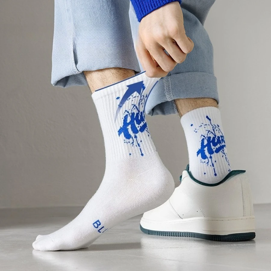 10 أزواج من الجوارب الرياضية للربيع والخريف للرجال عشوائيًا، مصممة خصيصًا للرياضات عالية الكثافة مثل كرة السلة