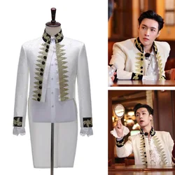 Vintage Bühnen kostüm Prinz charmante Cosplay Rauch Hombre Smoking Mann Frack weiß appliziert Anzug Jacke bestickt