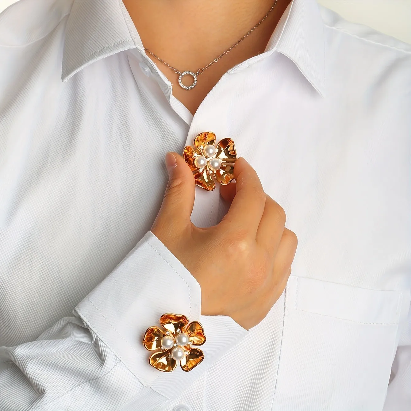 مجموعة غطاء أزرار زهرة اللؤلؤ أزياء أنيقة بأحجار الراين ومشابك مزينة بأكمام قميص فستان اثنين في واحد إكسسوارات الملابس