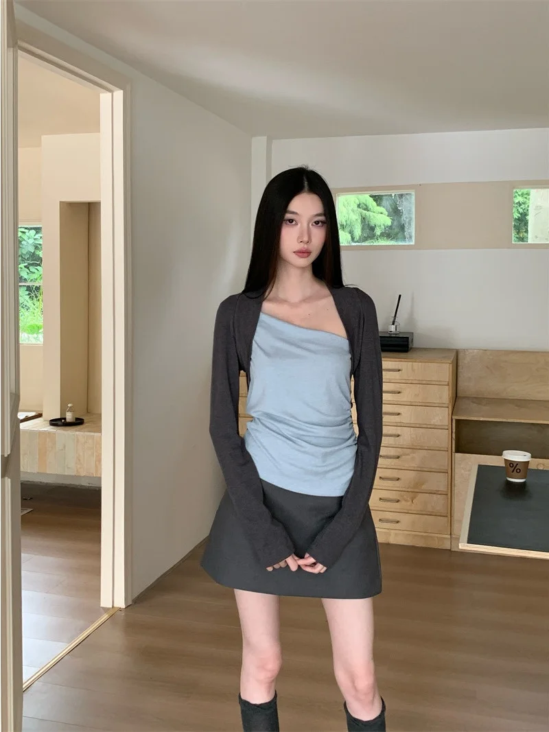 

Asymmetrical Knitted Color Block Shawl Cardigan Women's Top Half Skirt Set Grey Blue Contrast Hanfu Spring Collection