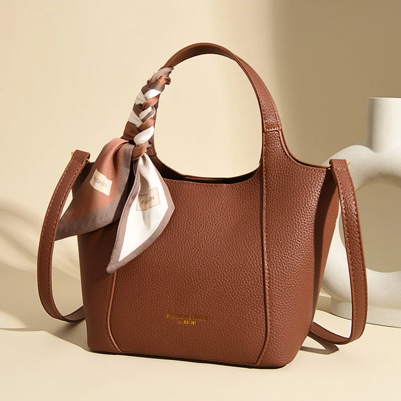 

Сумка-кроссбоди в французском стиле для женщин и мам, создающая ощущение роскоши, универсальная для поездок на работу и повседневного использования