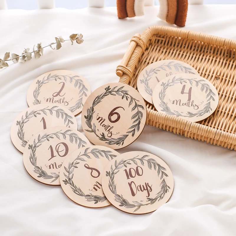 Newborn Eucalyptus Leaves Wooden Milestone Baby Shooting Accessories Writable Photography Prop Baby Accessory Wooden Card Gift B