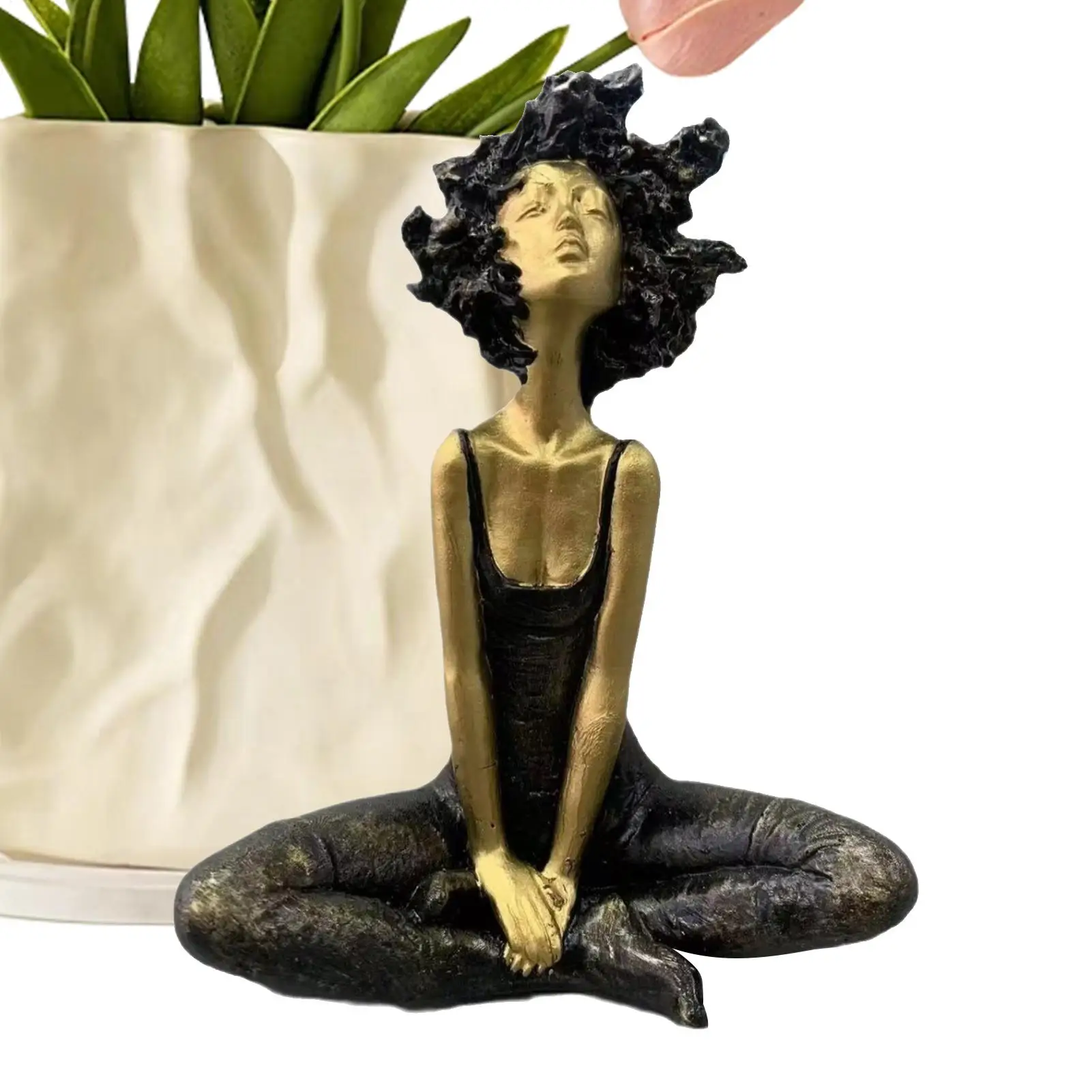 

Modern Art Figurine Girl Statues for Home Decor Afro Girl Resin Statue Artwork for Bedroom Living Room Study Bookshelf Dorm