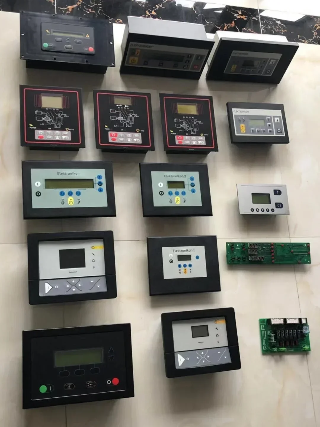 Cross-border Special Offers 1900070008 Factory price air compressor spare parts controller control panel module 1900070001