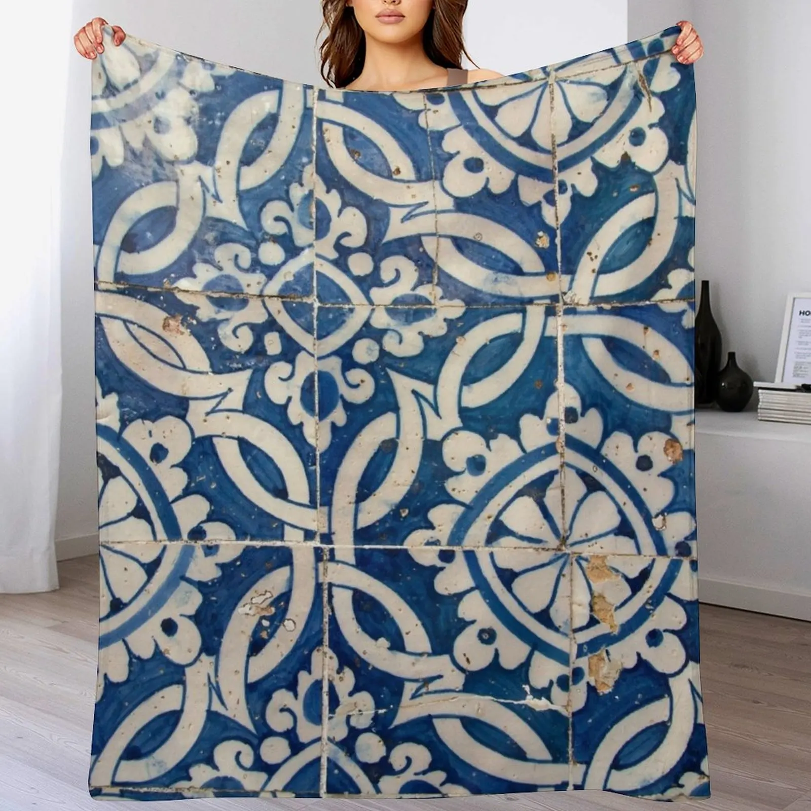 

Vintage portuguese azulejo Throw Blanket Thins Luxury Thicken Soft Big Beach Blankets