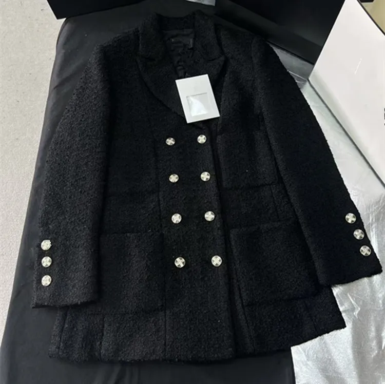 Customization European women's clothing - new summer styles in 2026 Long-sleeved double-breasted black tweed coat