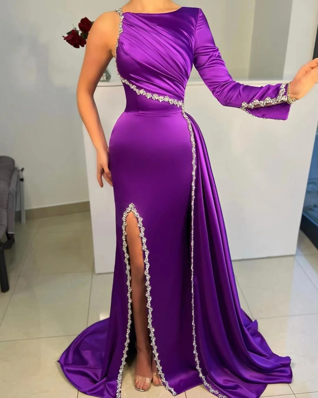 

Fashionvane One Shoulder Prom Dresses Luxury Rhinestone Ruched Side Slit Evening Dress for Saudi Arabia Women Wear Long Sleeve