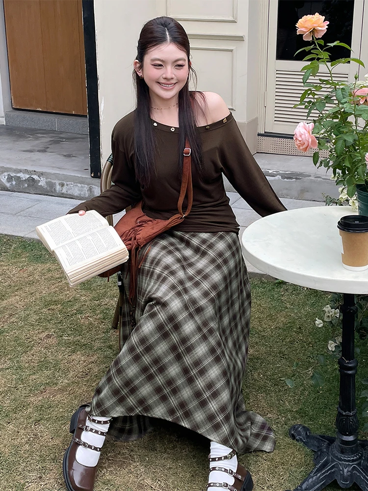 

Новинка ранней весны: женский элегантный комплект с юбкой макси больших размеров, потрясающий костюм-двойка.