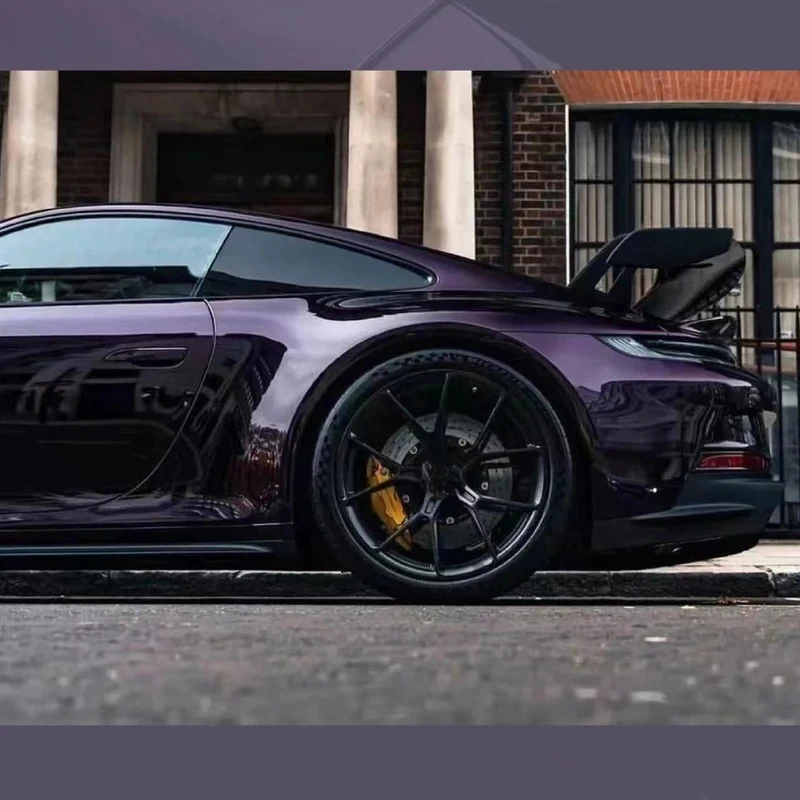 

Hot Selling PET Backing Gloss Car Wrap Film Scratch Resistant Waterproof Vehicle Color Change Film