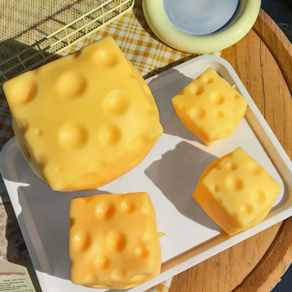 Käse-Quetschspielzeug Käse-Squishy Fidget-Spielzeug Langsam Rückfedernder Formbarer Entspannungsball für Erwachsene Geschenke