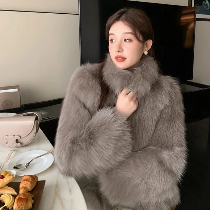 

Korean elegant Version New fashionable fox coat short fur winter coat thickened for warmth, slimming and youthful appearance