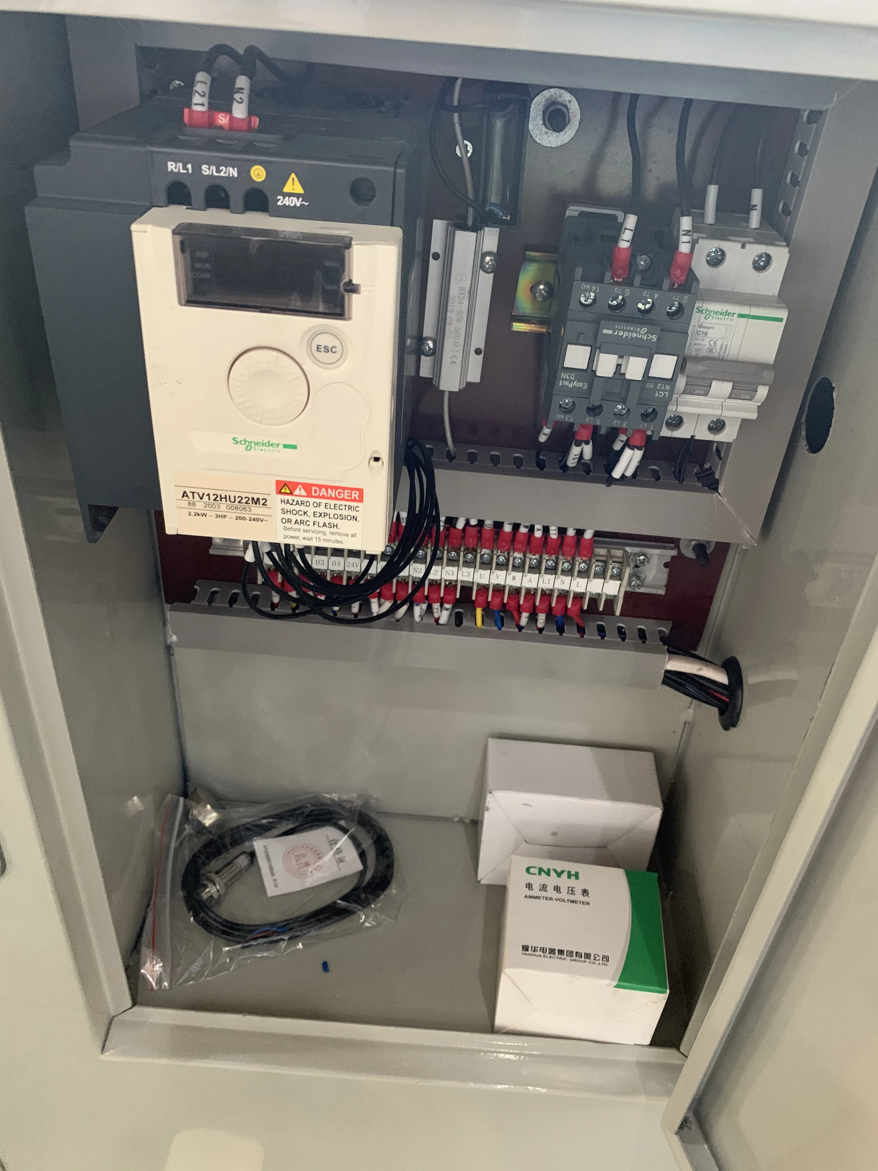 آلة إعادة لف القطع الصغيرة من GoPRINTo للملصقات والأفلام مع التحكم شبه الأوتوماتيكي #6