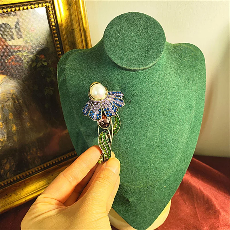 Middle Vintage Women Men Palace Crystal Bird Flower Badges Brooches Unisex Classic Gorgeous Party Banquet Jewelry Retro Pin