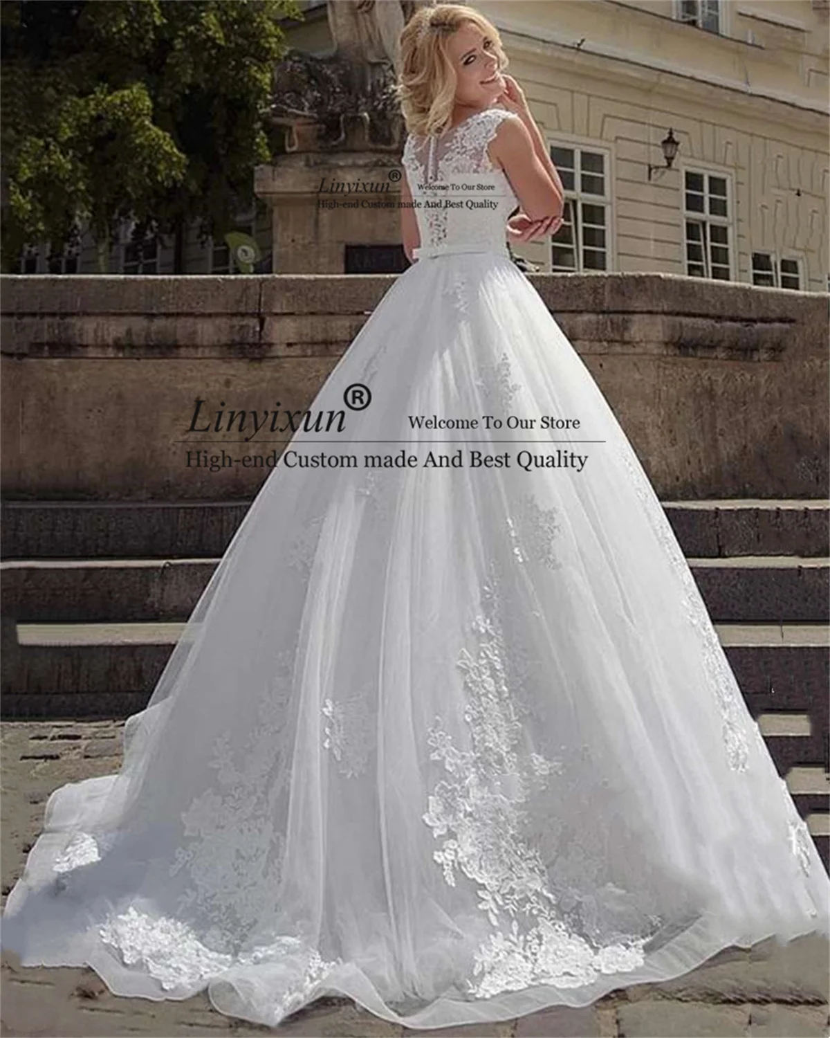 Modern O-Neck Sleeveless Wedding Dress 2022 For Women Bride Elegant Button Bridal Gown Lace Appliques Sweep Train Robe De Mariée