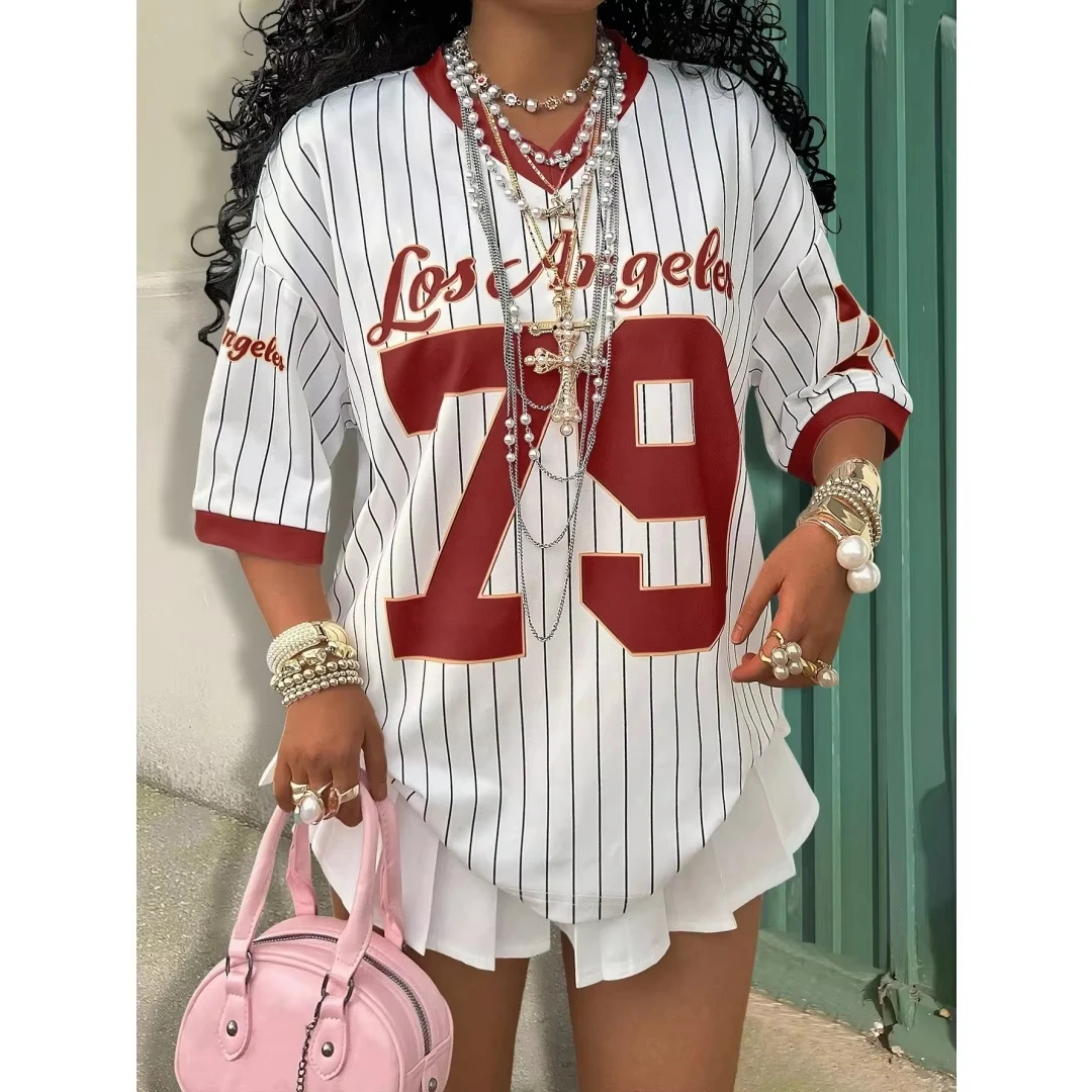 2026 Sommer Neu Los Angeles 79 Print Streifen T-Shirt für Damen V-Ausschnitt Kurzarm Sport Fußballtrikot Y2K Locker Übergroßes Oberteil – Detail 10