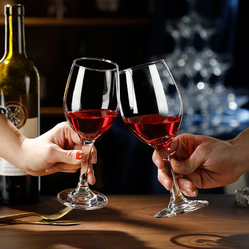 European Style Red Wine Glass Set Commercial Use High Footed Wine Glasses Creative Glassware for Home Use And Parties