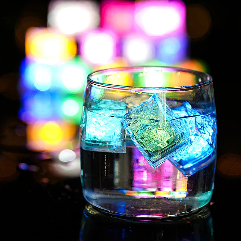 6Pcs LED Light Up Ice Cubes Color Waterproof Luminous LED Ice Cubes Glowing For Party Wedding Home Decorations Kids Bathing Toys