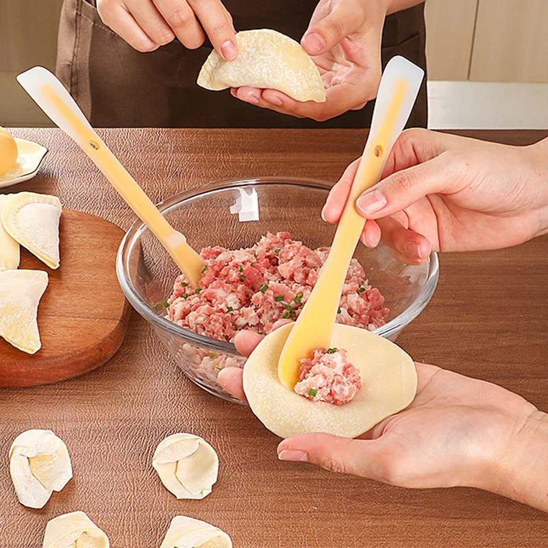 

1pcs 22cm Non Stick Scoop Silicone Stuffing Scoops Double Head Stuffing Tool Dumpling Filling Spoon Baking Scraper ﻿ ﻿ ﻿ ﻿
