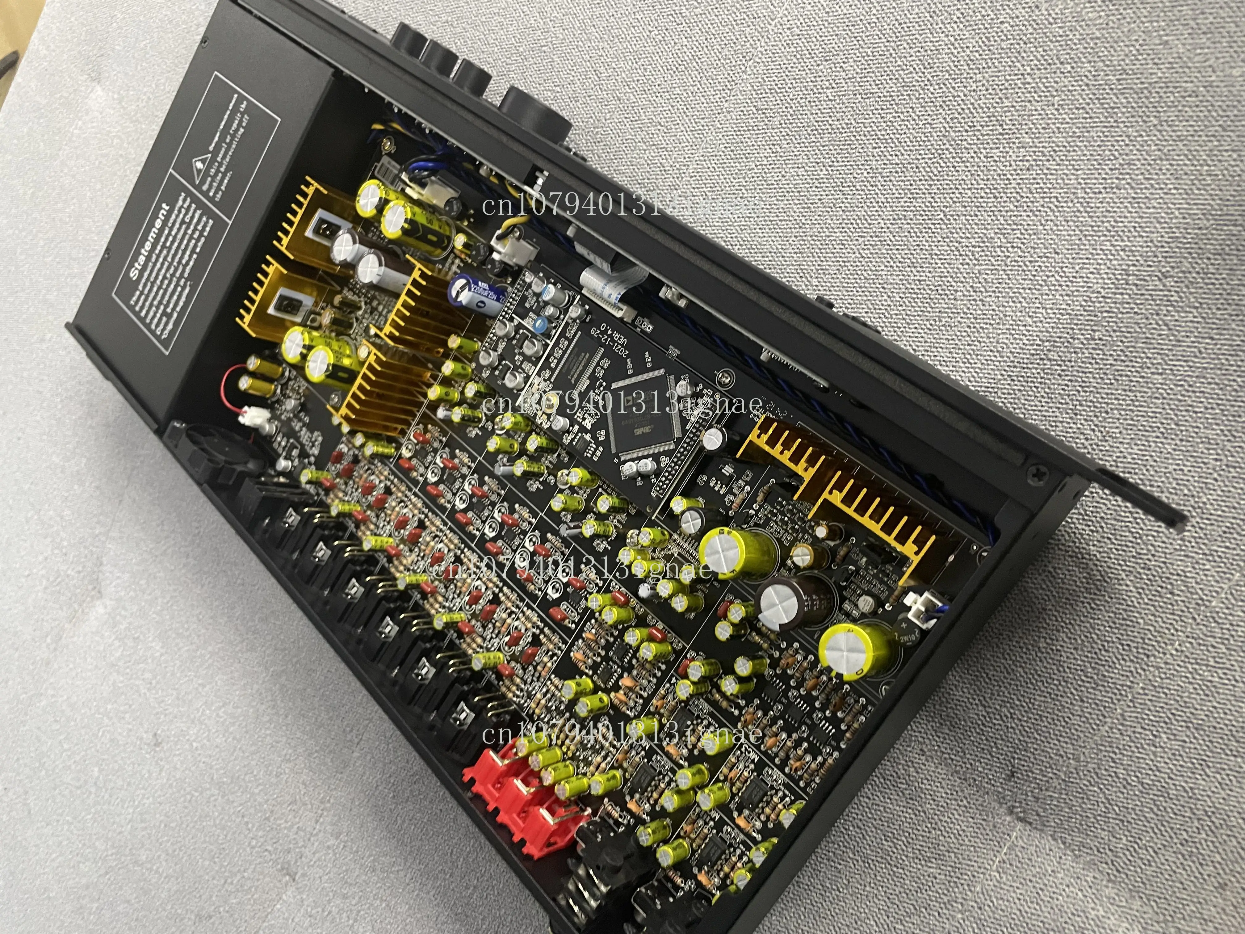 

ZC590 digital pre-effect device professional outdoor party room performance conference anti-howling reverberator