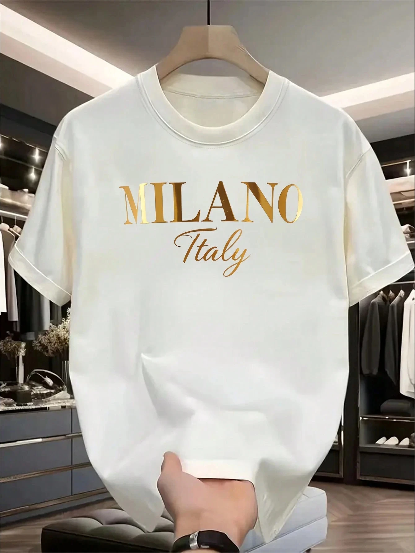 Summer Adult Elegant Modern Luxurious Eye-catching Golden Letter Italian Style T-shirt Men Women 100% Cotton Soft Loose Fit
