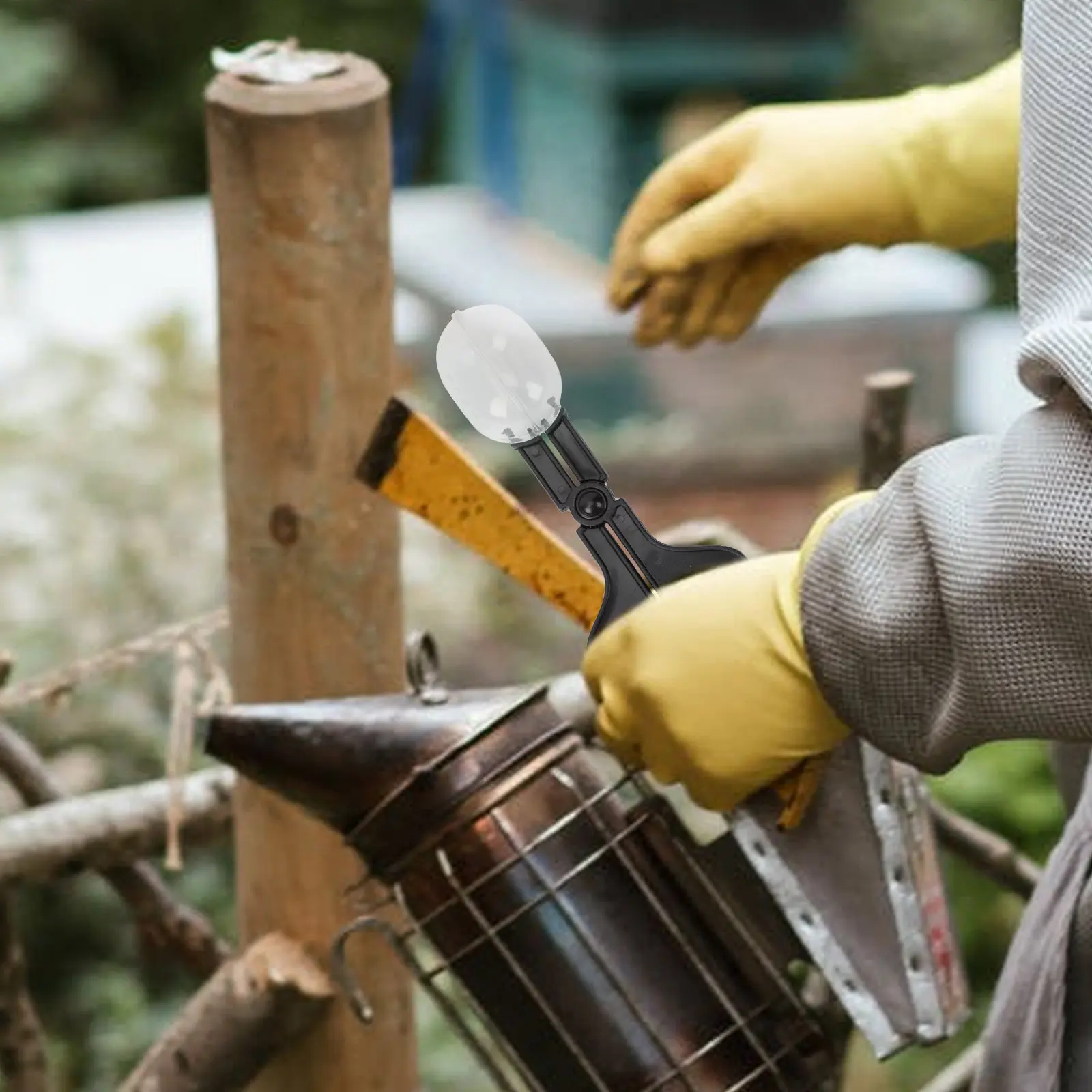 

1Set Professional Bee Clip Scissor Design Beekeeper Clamps Safe for Bees Wonderful Gift for Bee Lovers Beekeeping Supplies