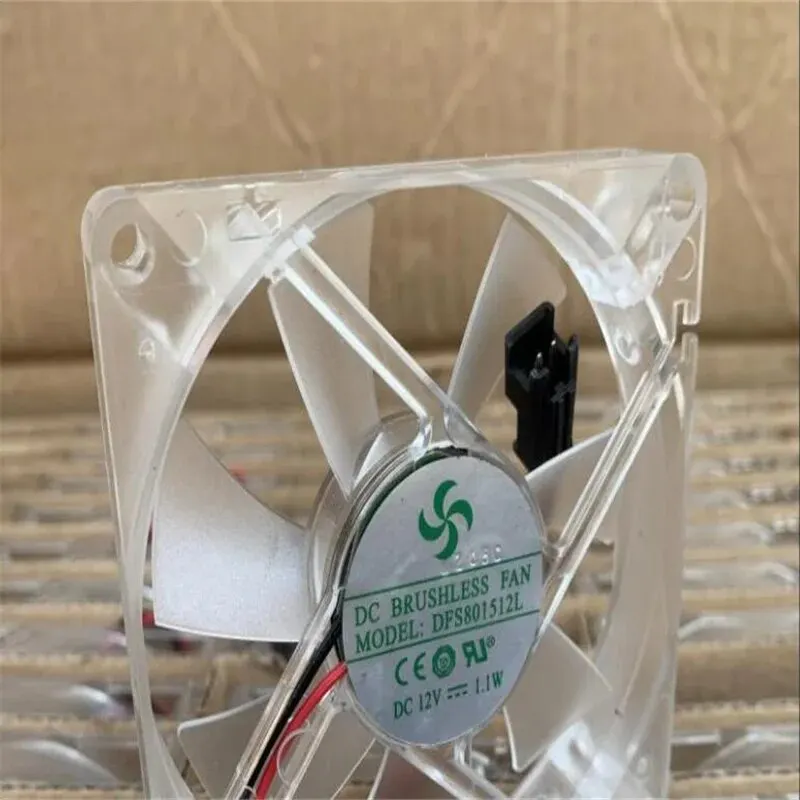 

Two-wire chassis transparent silent cooling fan 8015 8CM 12V DFS801512L