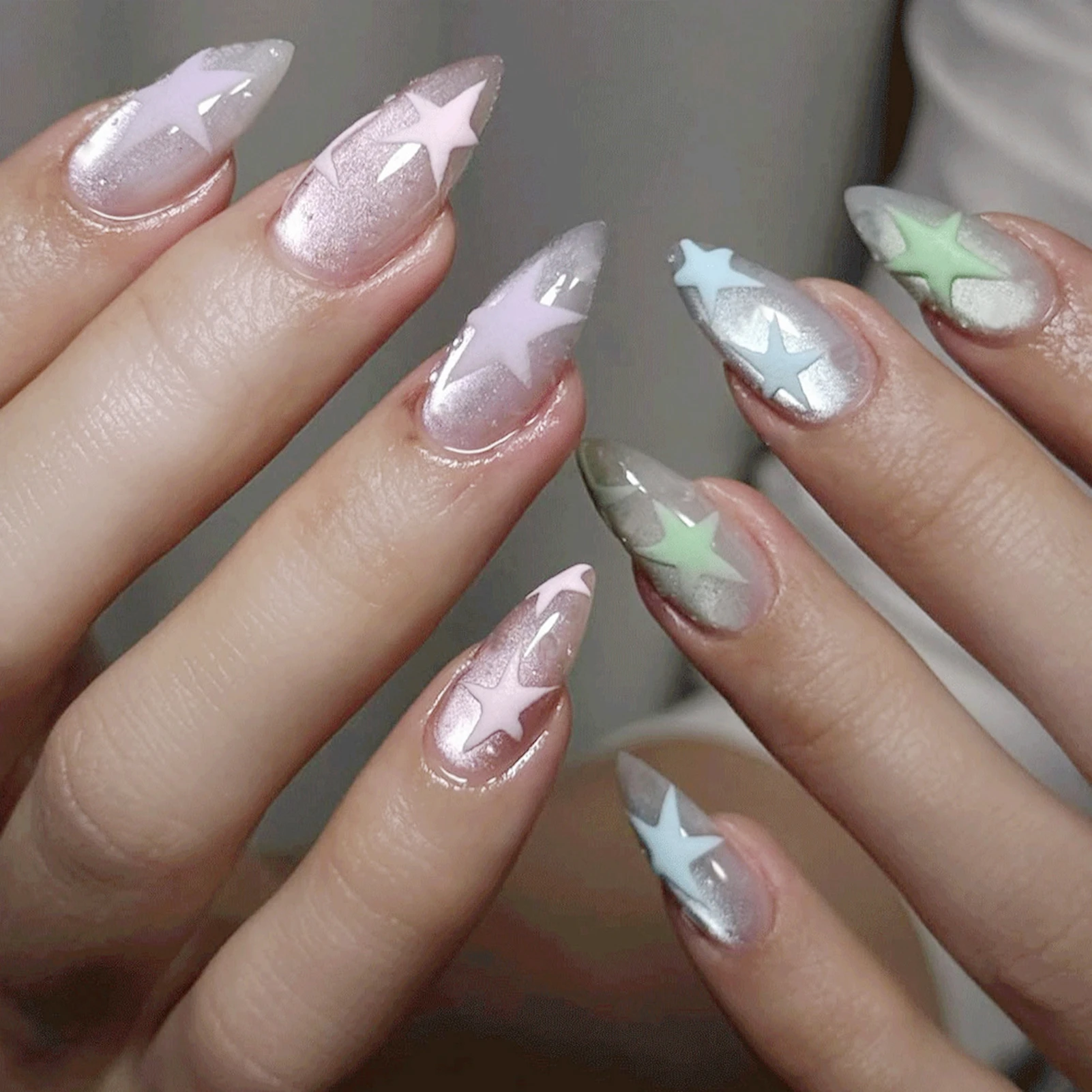 24pcs Macaron Almond Fake Nails Colorful Five-pointed Star Flash Cat's Eye Press On Nails Sweet Girls Daily Wearable False Nail