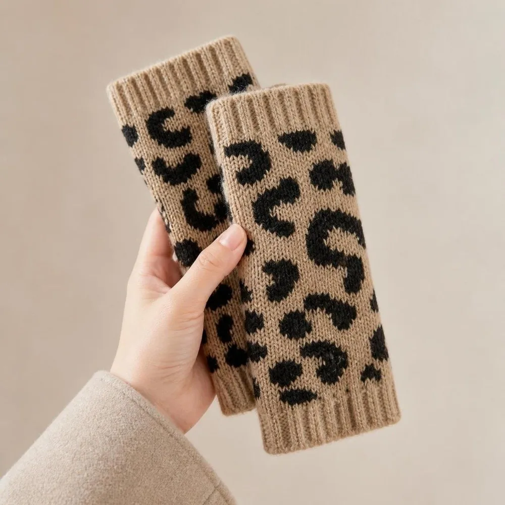 New Leopard Print Women's Knitted Gloves Touchscreen-Friendly Cold-Proof Driving Gloves Soft Thicked Cycling Glove Daily Wear