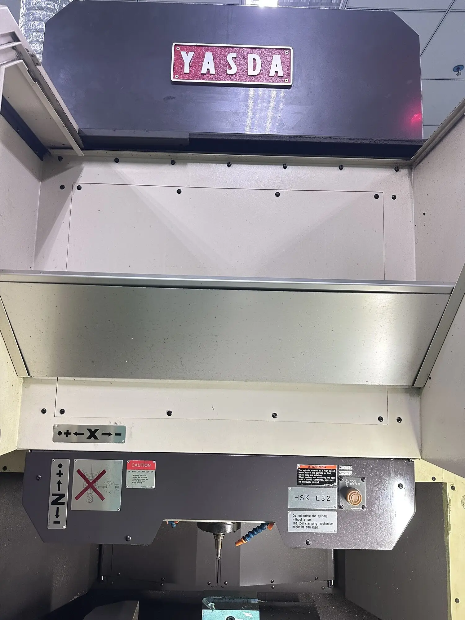 Yasda-Capaz Alta Velocidade Vertical Hining Center, Micro Sub Micron, YMC 430