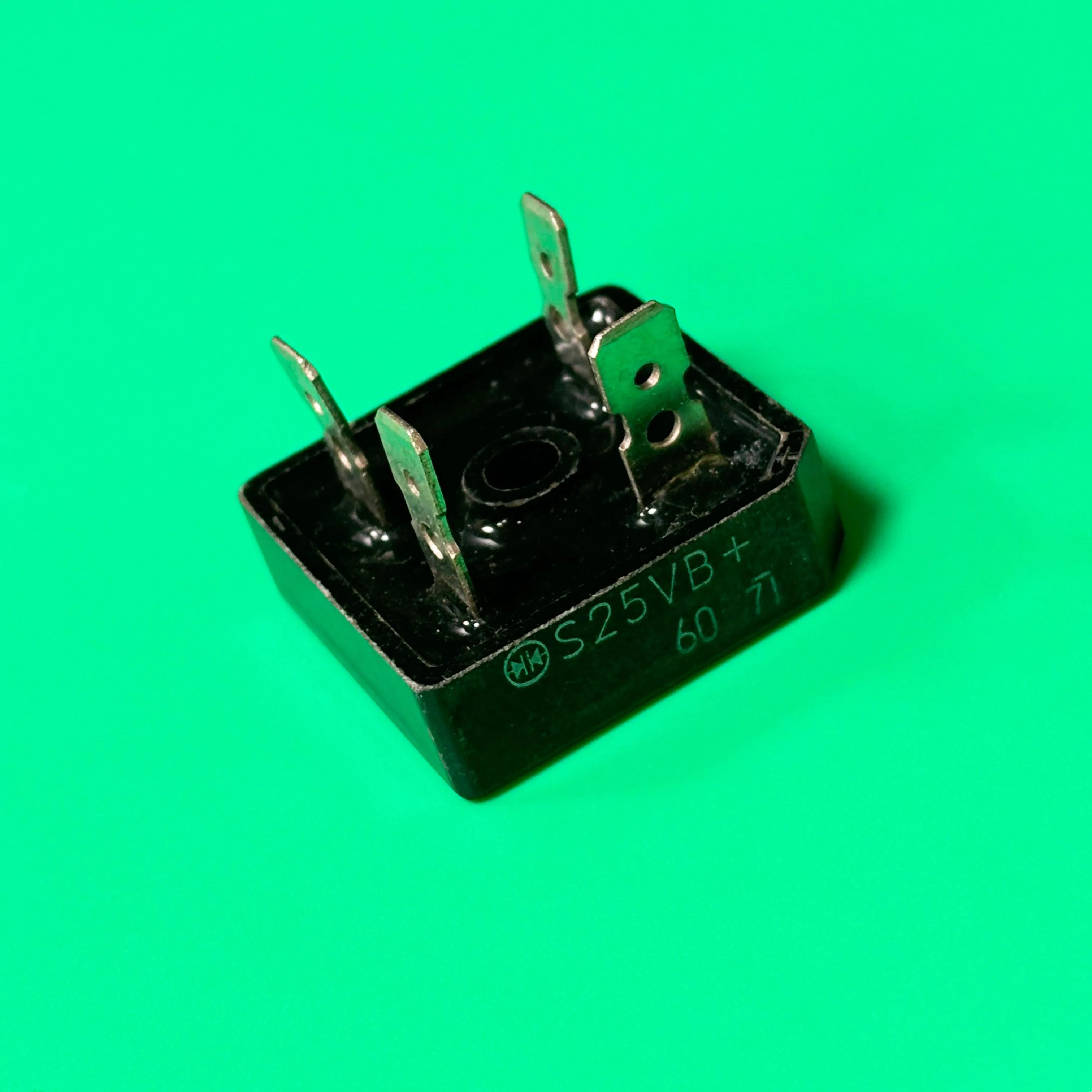 ブリッジシングルダイオードコンバーター、s25vb60モジュール、s25vb 60、600v、25a、4ピンケース、S-25VB、s25v、b60、s25、vb60、s 25vb60、s25vb、ロット2個