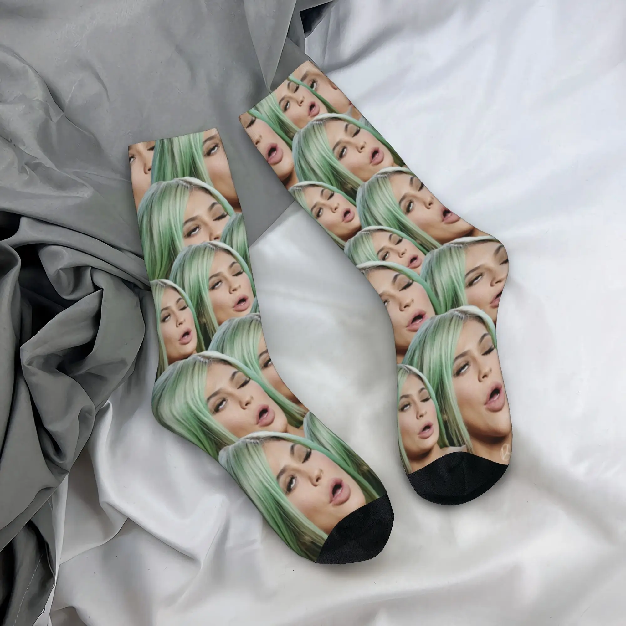 Casual Women Men Socks Kylie Jenner Celebrity Meme Green Hair Merch Comfortable  Graphic Socks Spring Autumn Winter