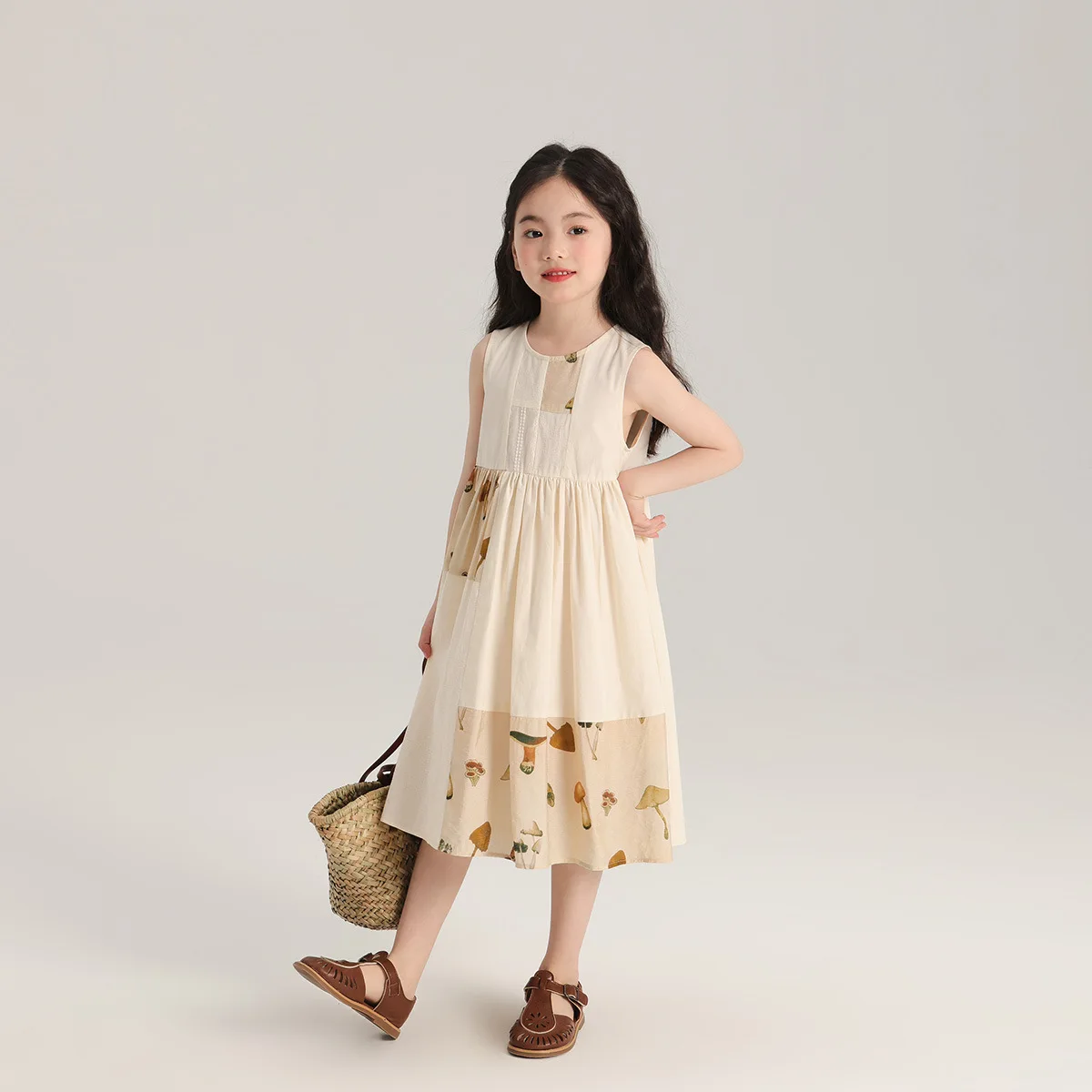 Girl Dress 2024 Summer Korean Style New Girl Dress Korean Patchwork Design Children Sleeveless Dress Skin Friendly Long Skirt