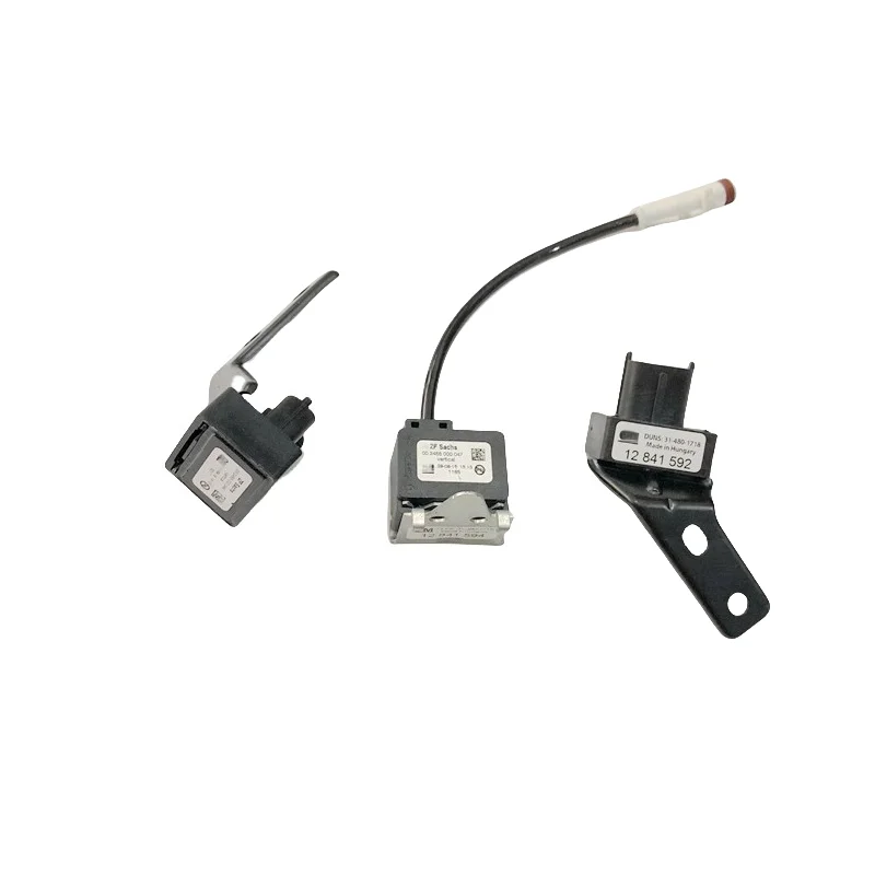 1PCS Suitable for Buick new Junweijun Yueqian reduction vertical acceleration sensor body height front suspension accelerometer
