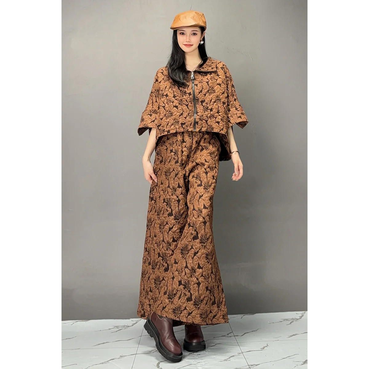 Vefadisa Dark Brown 2024 Autumn New Vintage Printed Women Matching Sets Lapel Long Sleeved Coat And Wide-leg Pants Suit ZXY1011A