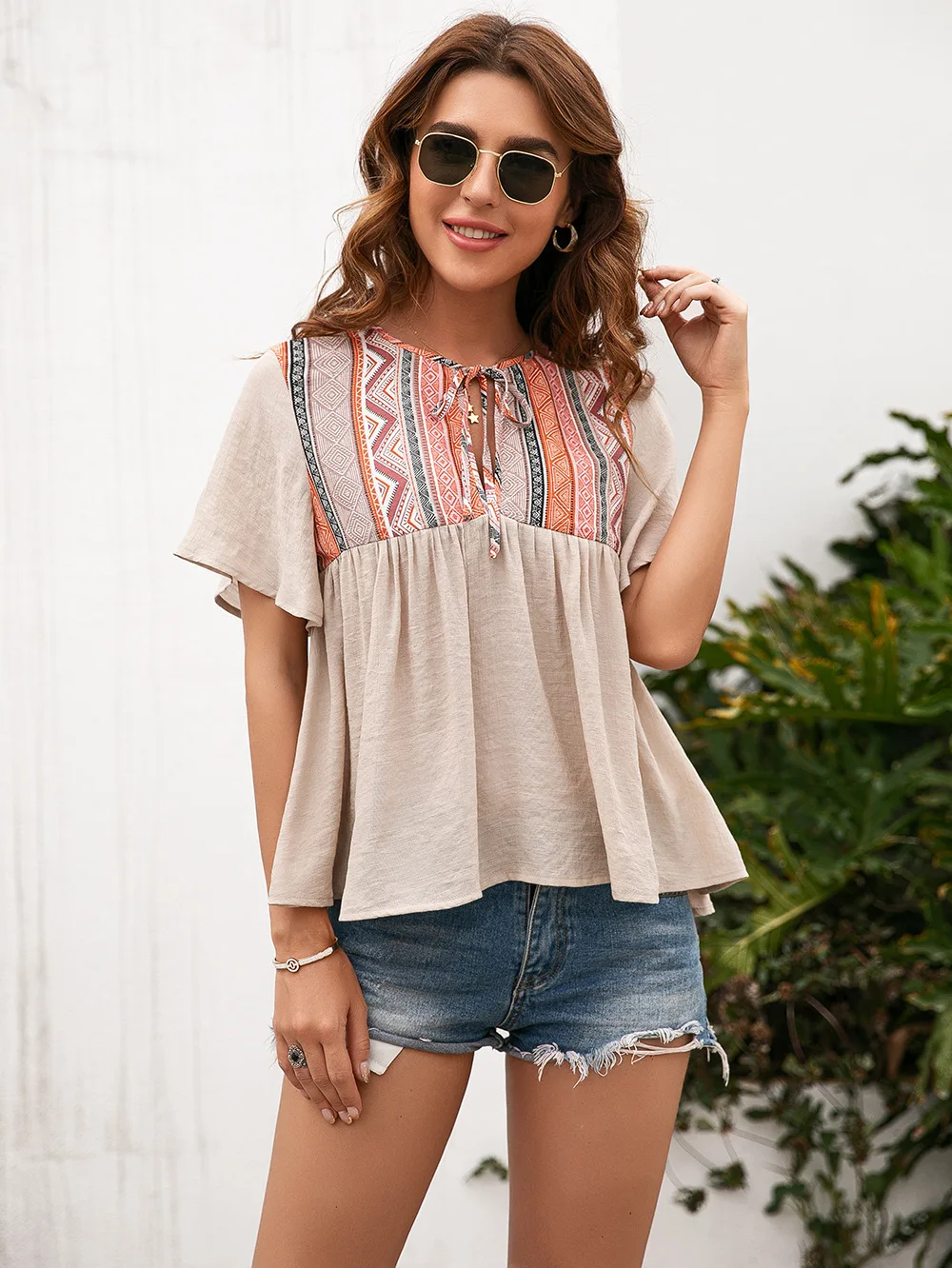 New Neckline Hollow Tether Short-sleeved Top for Women