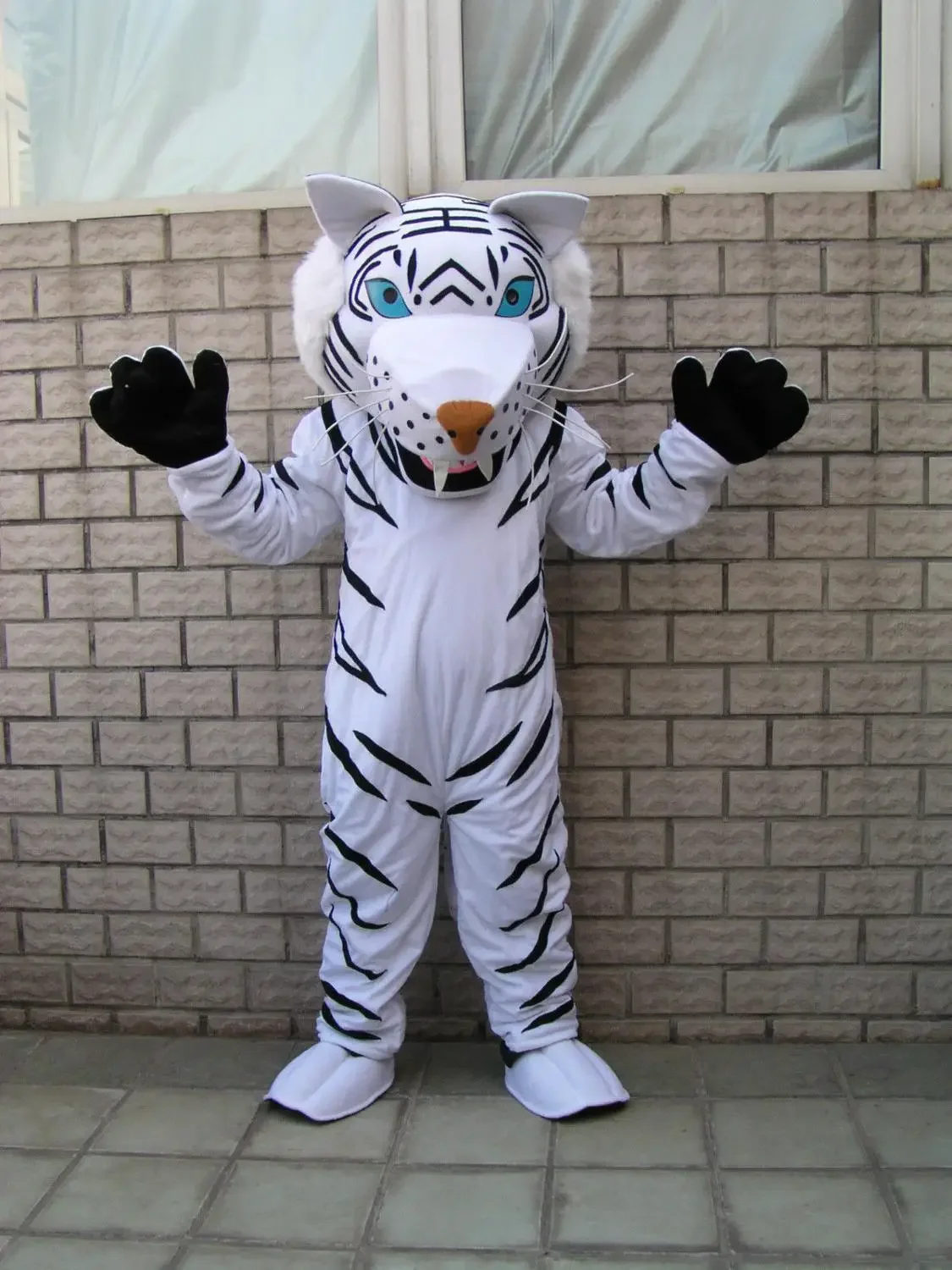 

2026 New Version Tiger Liger Mascot Costume Adult Birthday Party Fancy Dress Halloween Cosplay Outfits Clothing Xmas