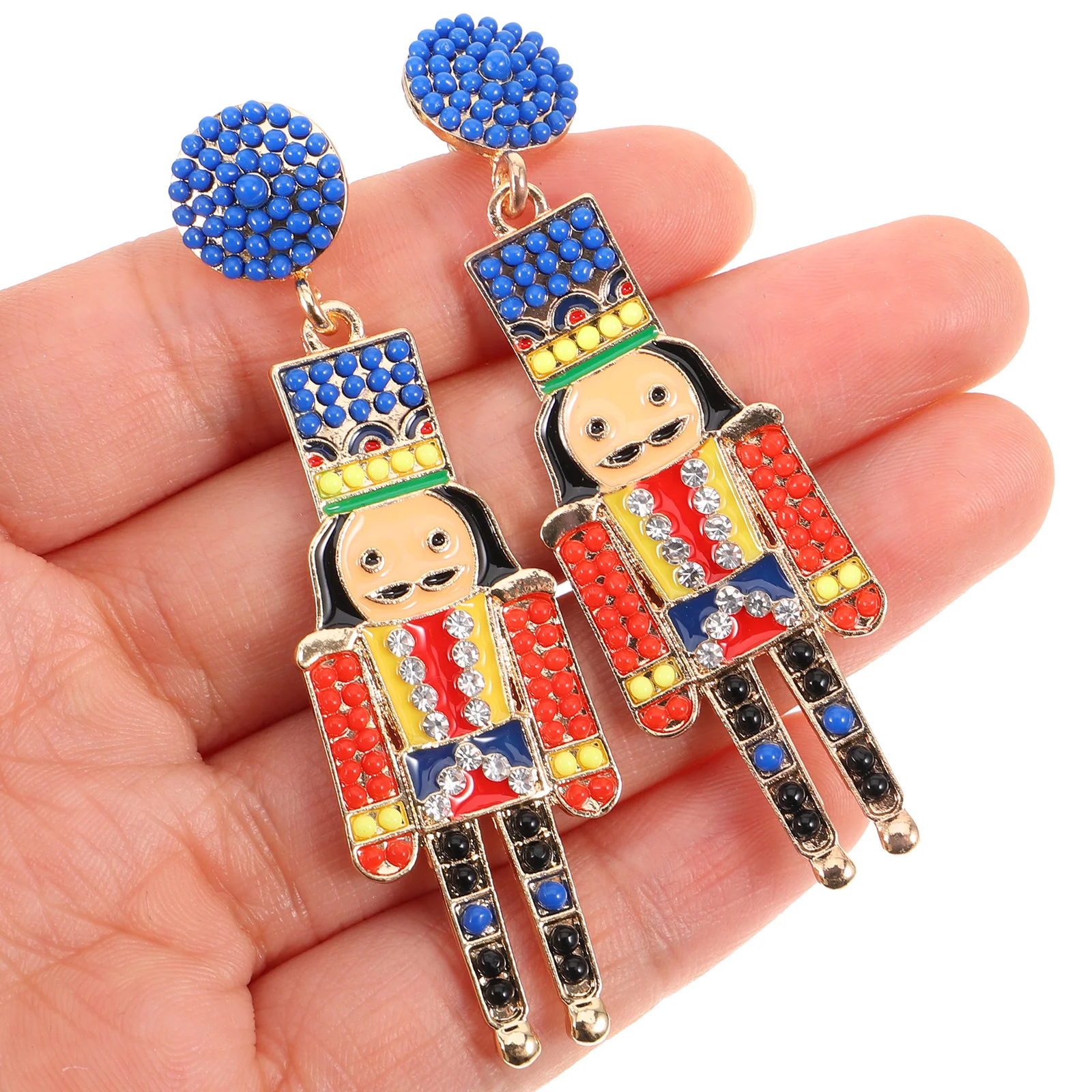 Orecchini Schiaccianoci con perno di perle per donne Borchie pendenti con ghirlande di perle di gioielli