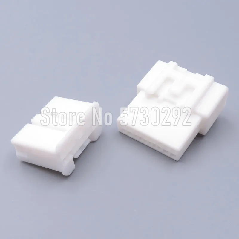 18P 0.7 2.2 Series 6098-5594 6098-5604 Automotive Plug Car Wiring Harness Connector Auto Door Socket For Mazda