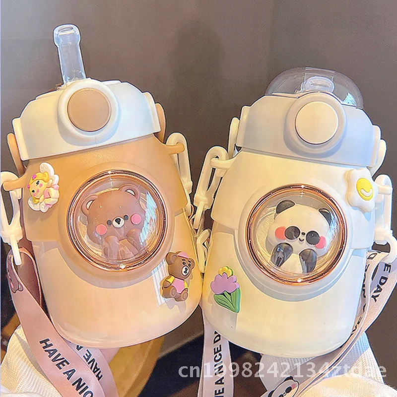 

Детский термос большой емкости с рисунком из мультфильма и соломинкой на ремешке, 700 мл, изолированная бутылка для воды из нержавеющей стали для студентов, удобная для улицы